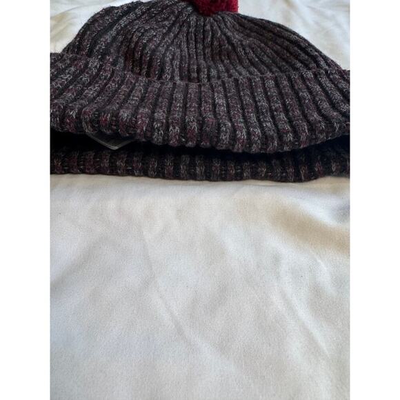 Women's Textured Fleece-Lined Knit Beanie - Picture 3 of 9